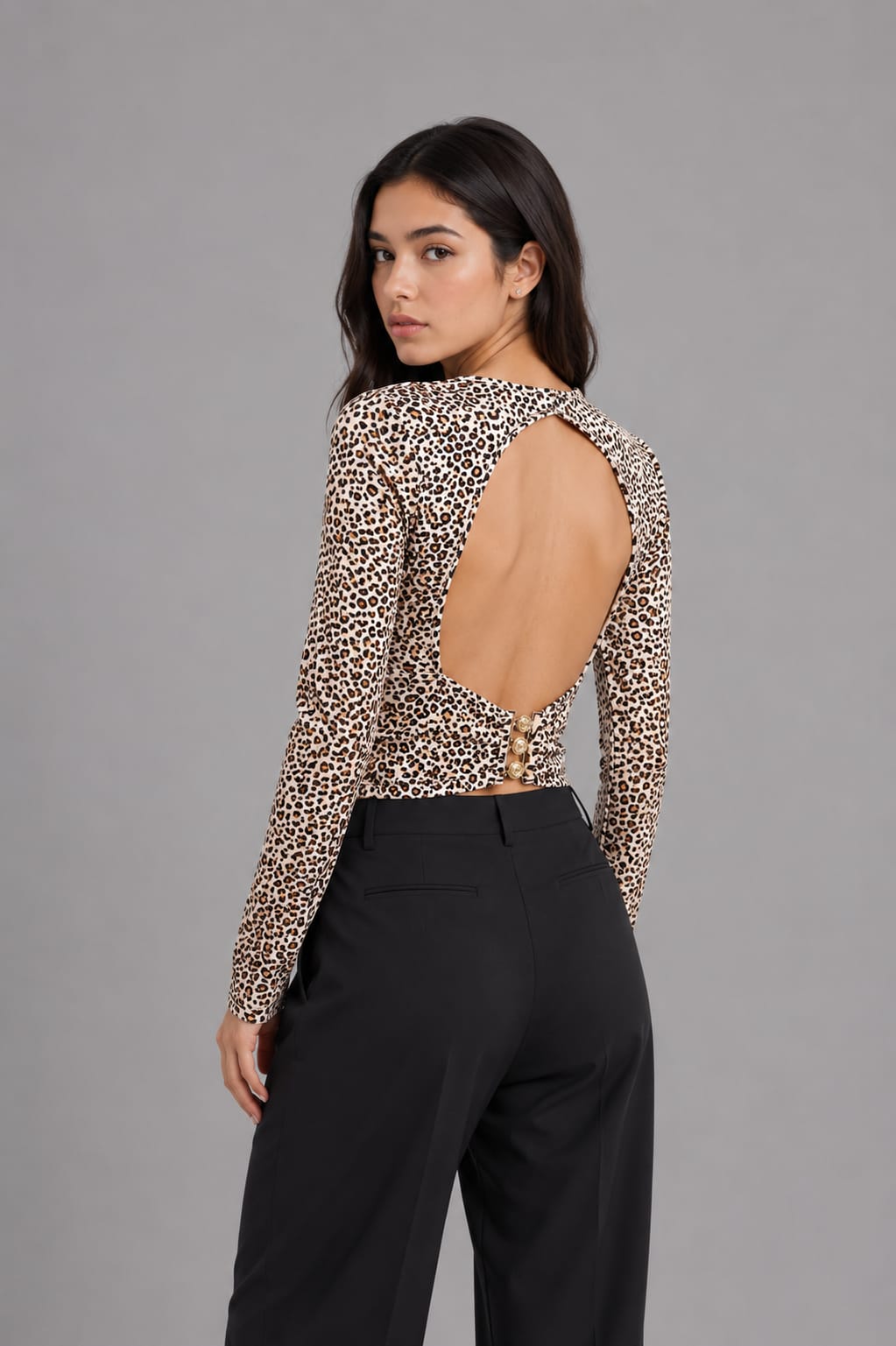 WhatsApp Image 2026-06-03 at 15.14.38 REMERA ESPALDA PRINT - Imagen 1